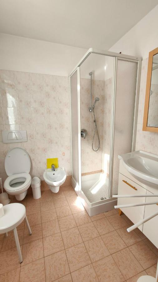 Casa Emma Villa Mezzana  Luaran gambar